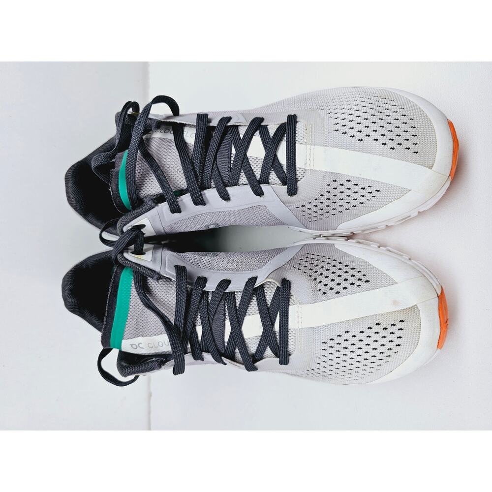 On Running Women's Light Gray and Mint Athletic Shoes - Picture 4 of 12